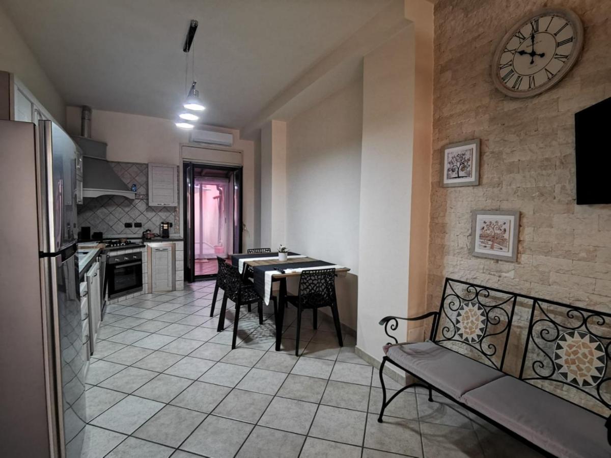 Casa Ruby Appartement Misterbianco Buitenkant foto