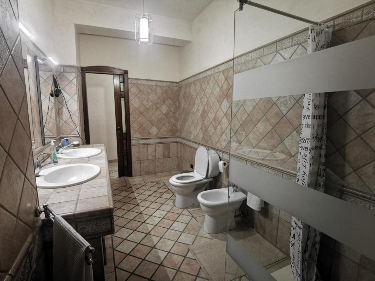 Casa Ruby Appartement Misterbianco Buitenkant foto