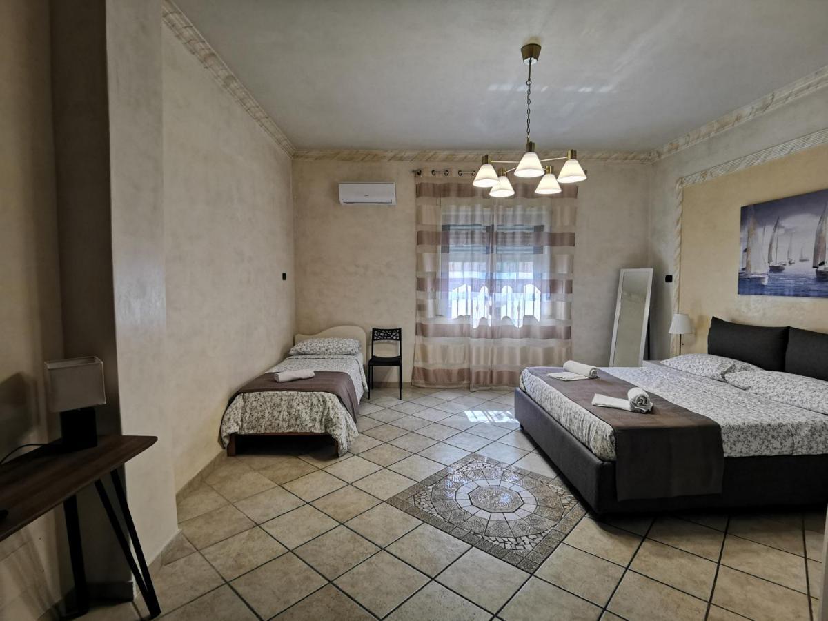 Casa Ruby Appartement Misterbianco Buitenkant foto